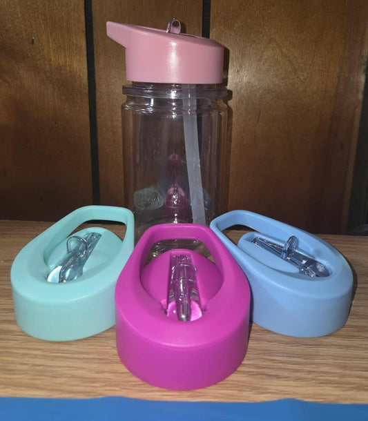 10 oz KIds Snowglobe Flip lid cup